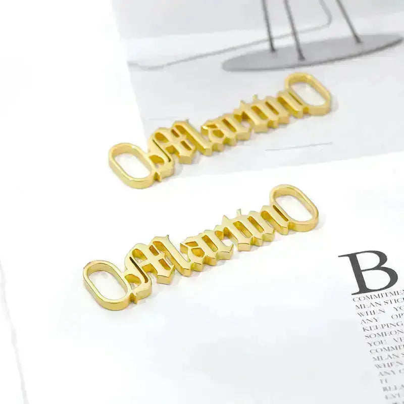 One Pair Personalized Name Shoe Buckle Foot Jewelry Stainless Steel Custom Nameplate Year Date Shoe Buckle Friend Gifts - Image #2
